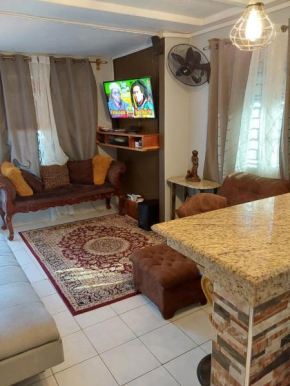 Zipcode Hideaway Guesthouse
